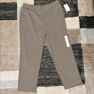 Target a new day pull-on pants, mini houndstooth, size L NWT!